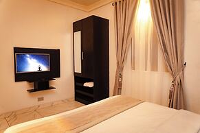 247 Luxury Apartment