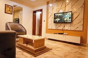 247 Luxury Apartment