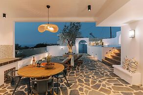 Kalathos Square Luxury Suites