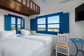 Kalathos Square Luxury Suites