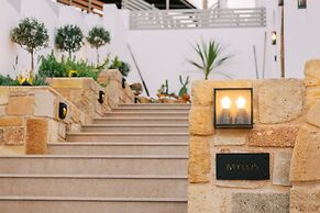 Kalathos Square Luxury Suites