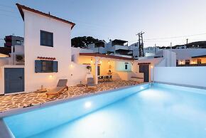 Kalathos Square Luxury Suites