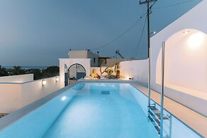 Kalathos Square Luxury Suites