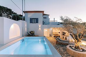 Kalathos Square Luxury Suites