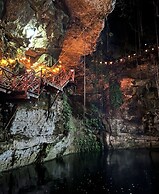 Hotel Boutique Cenote Secreto Maya