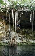 Hotel Boutique Cenote Secreto Maya