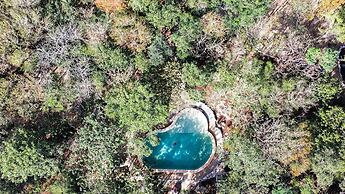 Hotel Boutique Cenote Secreto Maya