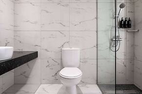 Ramada Hotel & Suites By Wyndham Ayia Napa