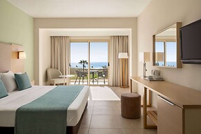 Ramada Hotel & Suites By Wyndham Ayia Napa