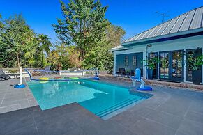 8BR Gem With Pool, Lake View & Tons of Amenities!