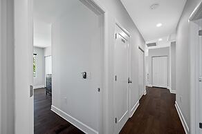 Luxury Tampa Home w/ Pool, Jacuzzi & Amenities