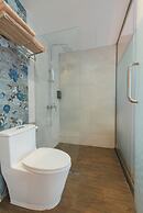 Aaron Boutique Hotel