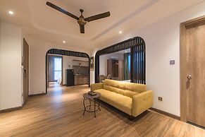 Aaron Boutique Hotel