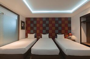 Aaron Boutique Hotel