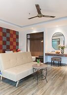 Aaron Boutique Hotel