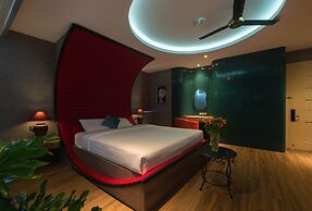 Aaron Boutique Hotel