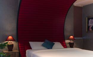 Aaron Boutique Hotel