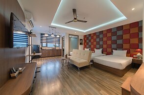 Aaron Boutique Hotel