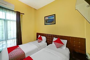 Super OYO 90565 Wesly House