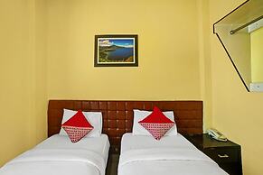 Super OYO 90565 Wesly House