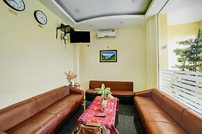 Super OYO 90565 Wesly House