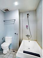 Super OYO 90565 Wesly House