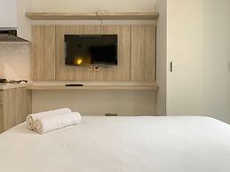 Elegant Studio At Transpark Cibubur Apartment Near Shopping Mall