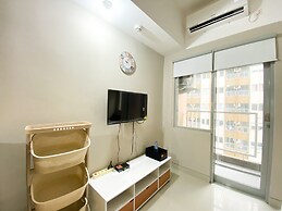 Minimalist Studio Room Gateway Park Lrt City Bekasi Apartment