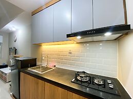 Simply Studio Room Gateway Park Lrt City Bekasi Apartment
