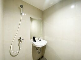 Simply Studio Room Gateway Park Lrt City Bekasi Apartment