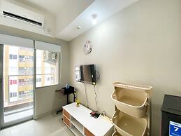 Homey And Cozy Stay Studio Gateway Park Lrt City Bekasi Apartment
