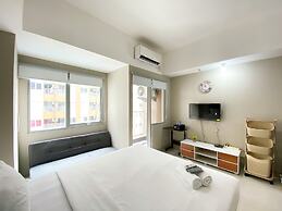 Homey And Cozy Stay Studio Gateway Park Lrt City Bekasi Apartment