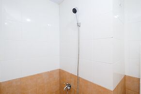 Nice And Comfy Studio At Green Pramuka City Apartment