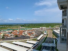 Minimalist Studio Room At Tokyo Riverside Pik 2 Apartment