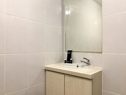 Comfort Strategic 2Br Apartment At Tokyo Riverside Pik 2