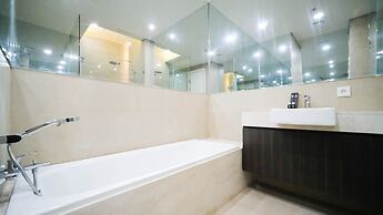 Private Access And Luxurious 2Br Apartment At The Galaxy Residences