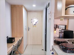 Luxurious Studio At De Prima Apartment