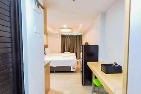 Cozy Stay Studio At De Prima Apartment