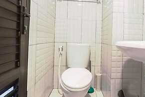 Comfort Studio At De Prima Apartment