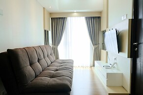 Homey And Cozy 2Br Apartment At Tamansari La Grande