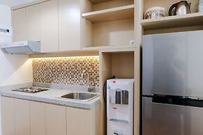 Homey And Cozy 2Br Apartment At Tamansari La Grande