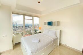 Spacious And Comfort Living 2Br At Menteng Park Apartment