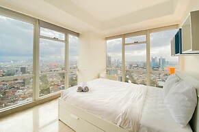 Spacious And Comfort Living 2Br At Menteng Park Apartment