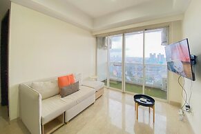 Spacious And Comfort Living 2Br At Menteng Park Apartment