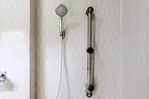 Great Deal 2Br Apartment At Gateway Ahmad Yani Cicadas