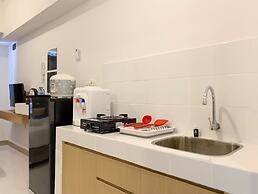 Homey And Comfortable Studio Tokyo Riverside Pik 2 Apartment