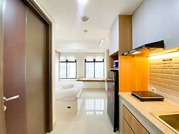 Simply Studio At Pollux Chadstone Apartment