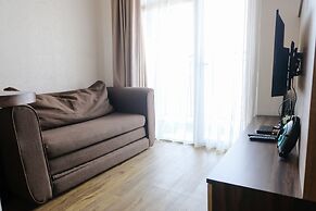 Homey And Cozy 2Br At Mekarwangi Square Cibaduyut Apartment