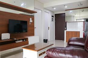Homey And Comfort Living 2Br At Daan Mogot City Apartment