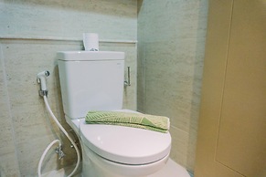 Comfort And Nice 2Br At Gold Coast Apartment